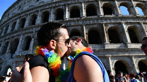 gay ita|Gay Italy 